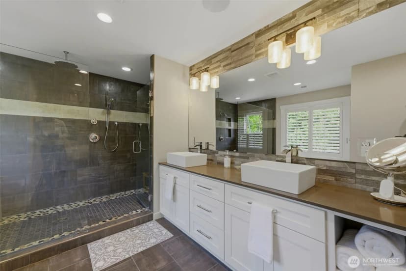 Property photo for 4010 Burnham Dr, Gig Harbor photo 25