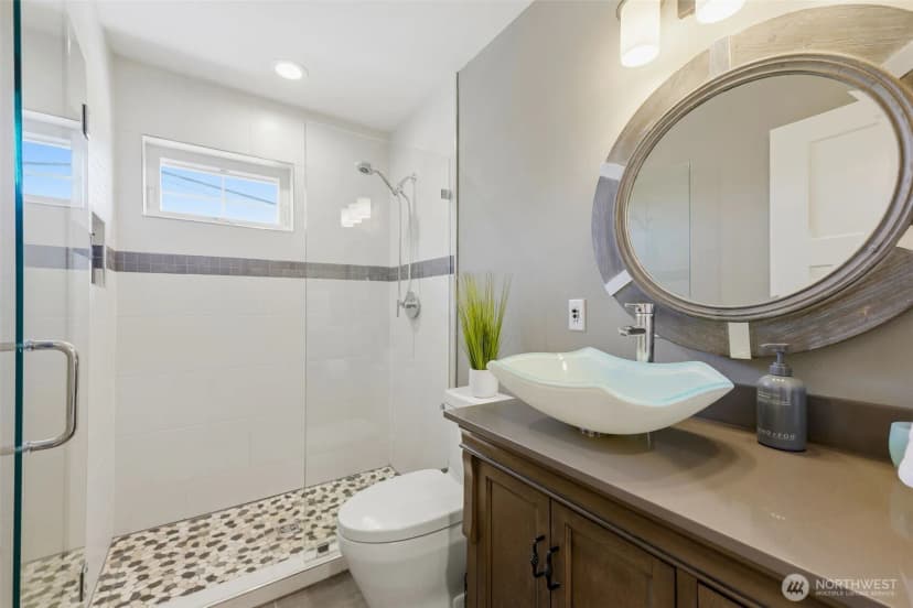 Property photo for 4010 Burnham Dr, Gig Harbor photo 15