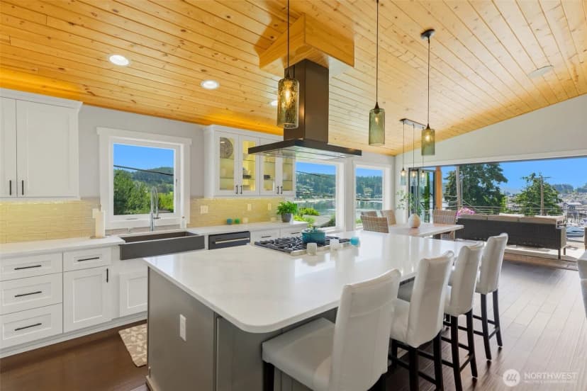 Property photo for 4010 Burnham Dr, Gig Harbor photo 31
