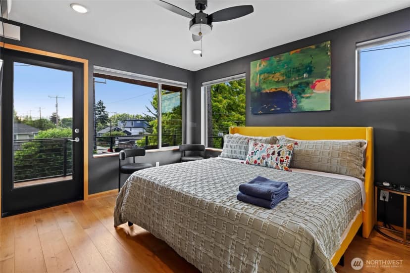 Property photo for 724 S Willow Street, Seattle photo 17