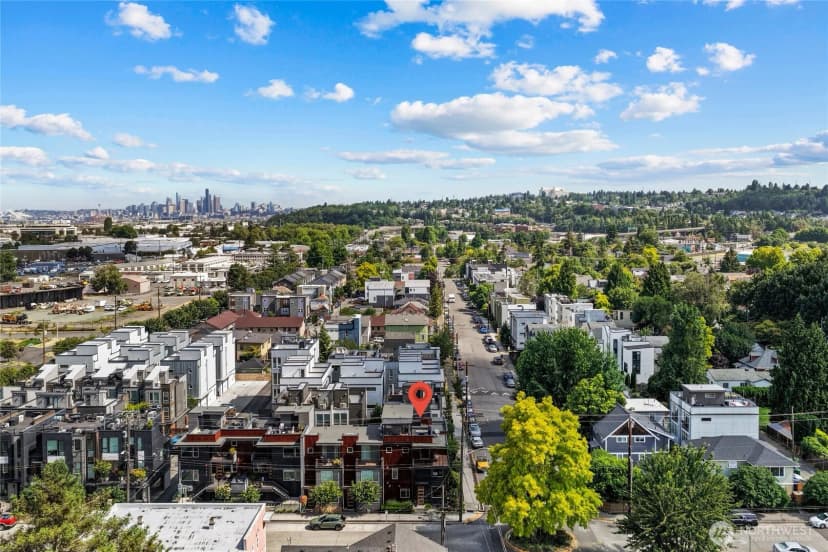 Property photo for 724 S Willow Street, Seattle photo 36