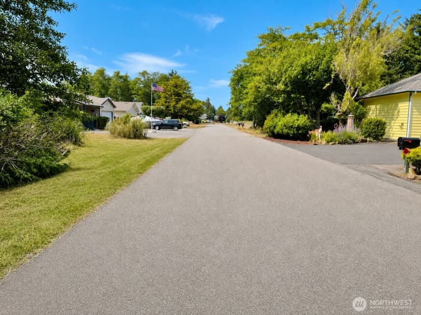 Property photo for 163 Olympic View Avenue Ne, Ocean Shores photo 8