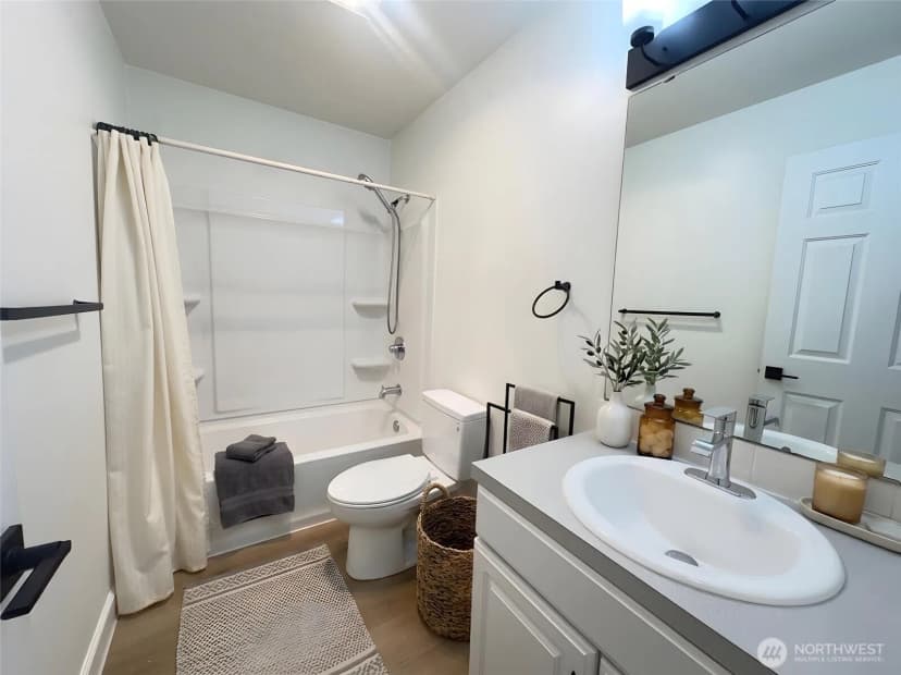 Property photo for 1920 S 368th Place #205, Federal Way photo 16