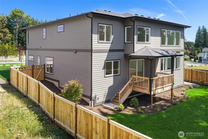 Property photo for 465 Orcas Ave Ne, Renton photo 39
