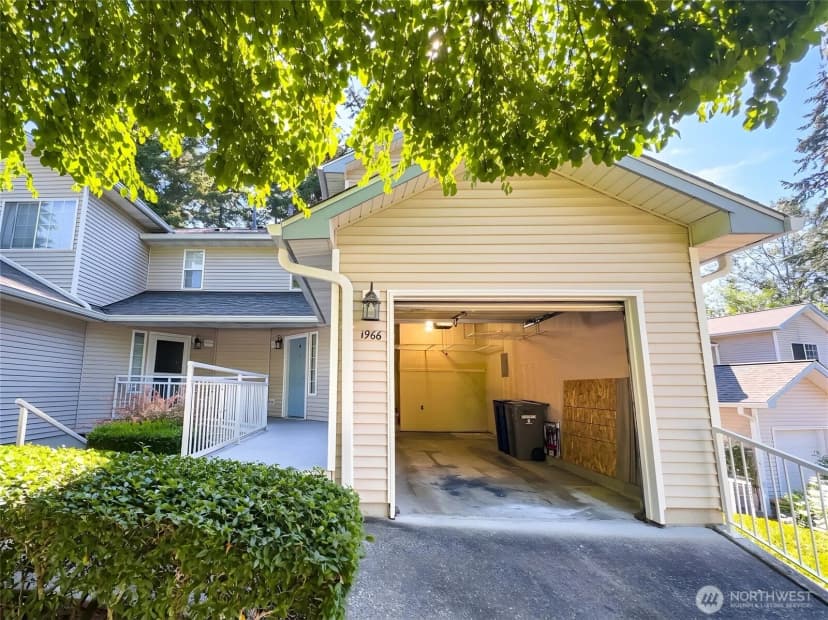 Property photo for 1966 S 368th Place #1966, Federal Way photo 20