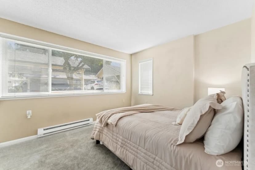 Property photo for 14602 Ne 51st Street #d1, Bellevue photo 12
