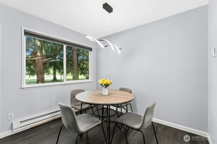 Property photo for 14602 Ne 51st Street #d1, Bellevue photo 8
