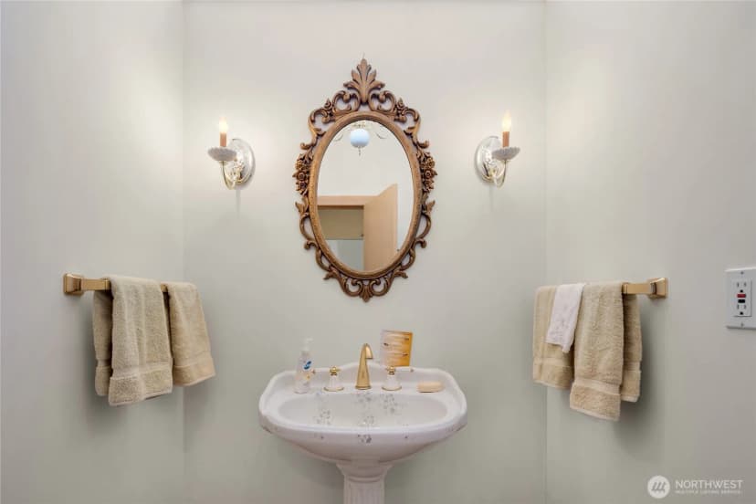 Property photo for 351 Ne 163rd, Shoreline photo 26