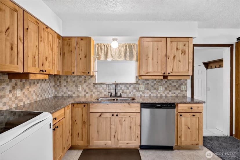 Property photo for 301 Arrowhead Place Sw, Mattawa photo 11