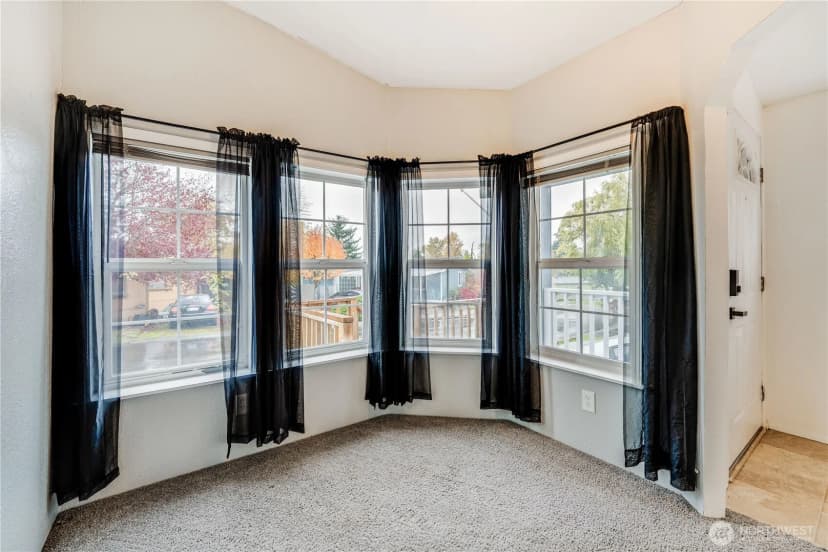 Property photo for 704 87th Avenue Ne #2, Lake Stevens photo 4