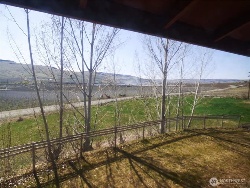 Property photo for 543 Jack Wells Road, Bridgeport photo 11