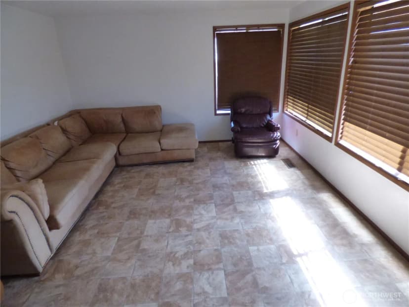 Property photo for 543 Jack Wells Road, Bridgeport photo 15