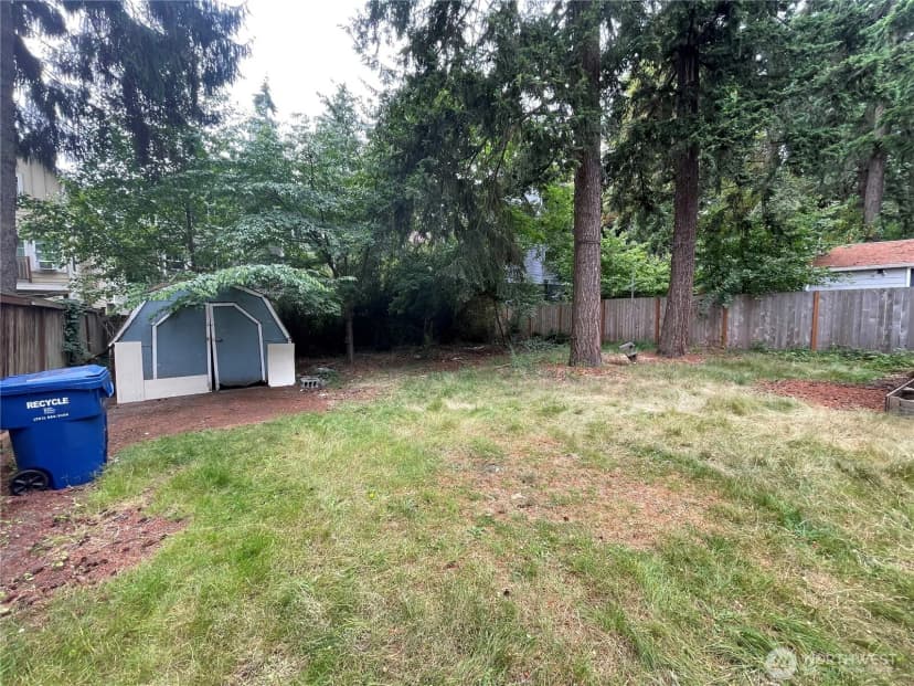 Property photo for 13729 Stone Avenue N, Seattle photo 30