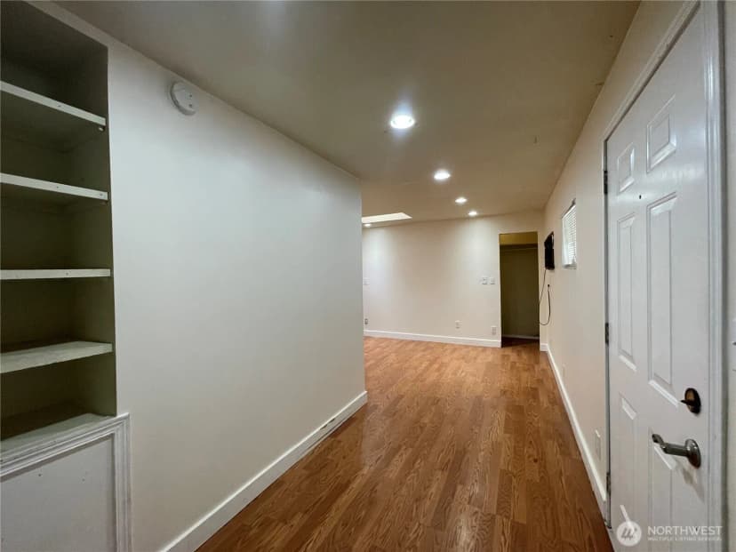 Property photo for 13729 Stone Avenue N, Seattle photo 28