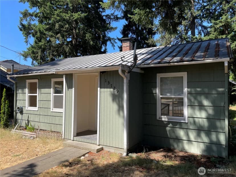 Property photo for 13729 Stone Avenue N, Seattle photo 35