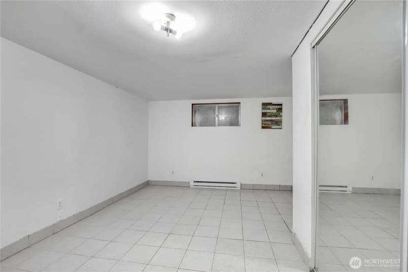 Property photo for 201 E Beech Street, Everett photo 16