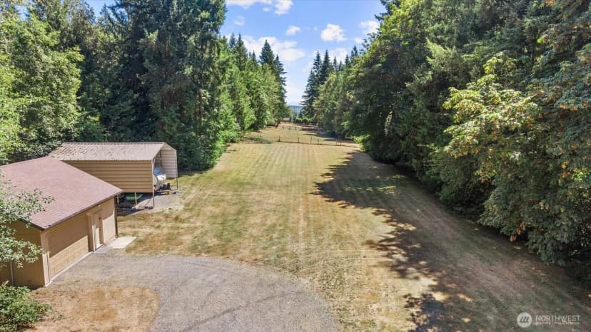 Property photo for 19407 228th Avenue Se, Maple Valley photo 6