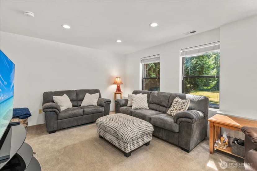 Property photo for 19407 228th Avenue Se, Maple Valley photo 29