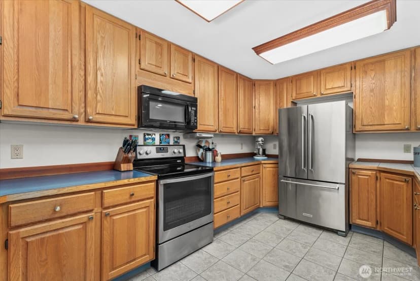 Property photo for 19407 228th Avenue Se, Maple Valley photo 14