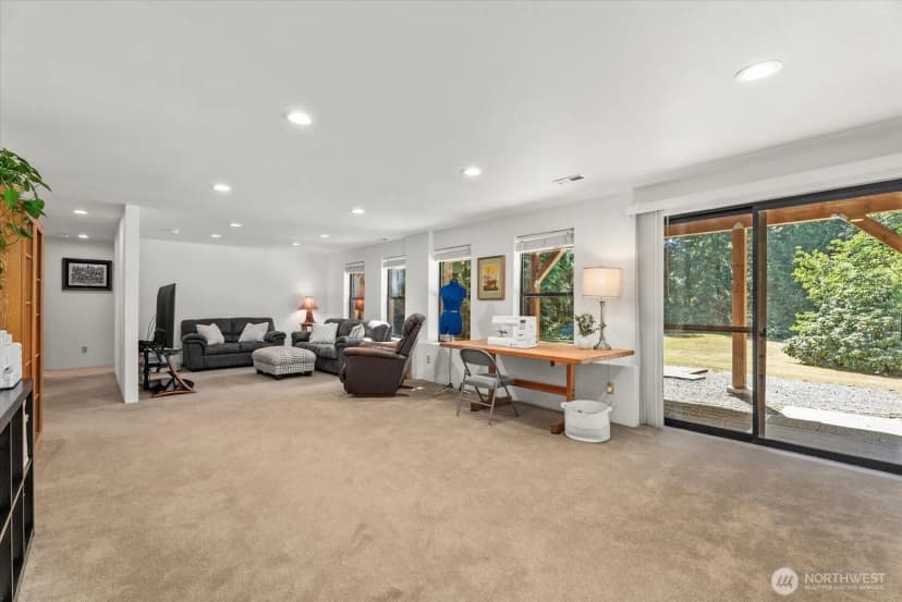 Property photo for 19407 228th Avenue Se, Maple Valley photo 28