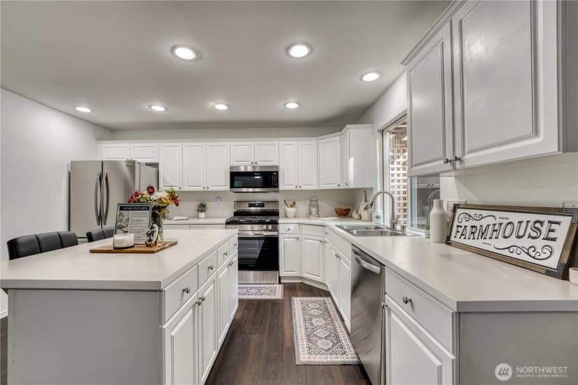 Property photo for 202 35th Avenue Ct Nw, Gig Harbor photo 7