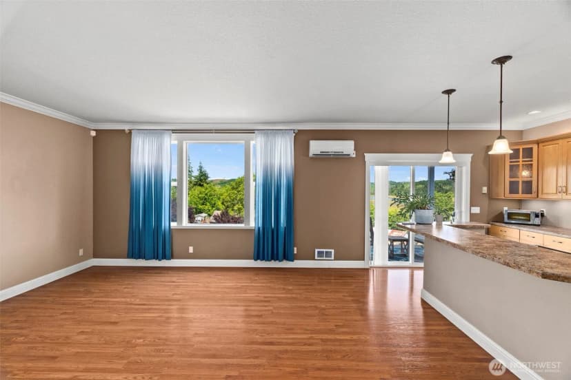 Property photo for 1480 Pacific Avenue, Raymond photo 7