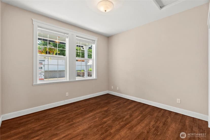 Property photo for 1480 Pacific Avenue, Raymond photo 19