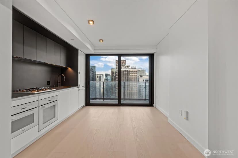 Property photo for 300 Virginia Street #3103, Seattle photo 3