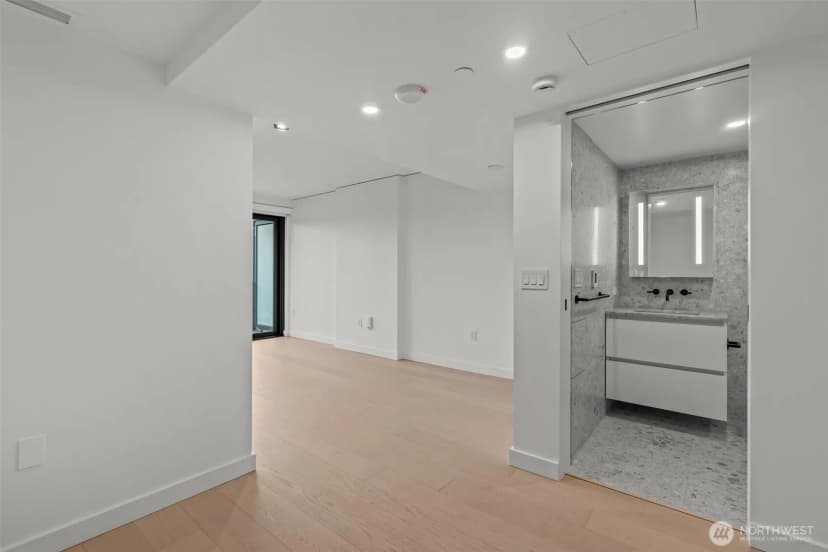 Property photo for 300 Virginia Street #3103, Seattle photo 9