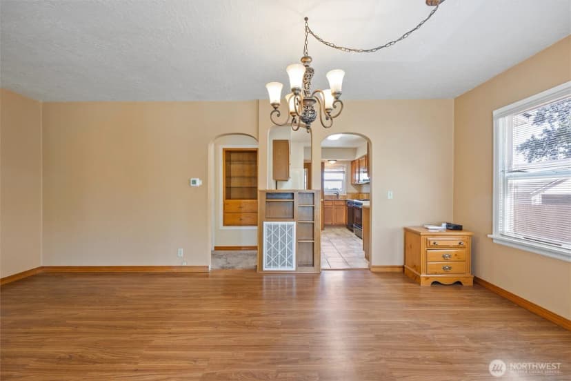 Property photo for 26 Sw 13th, College Place photo 13