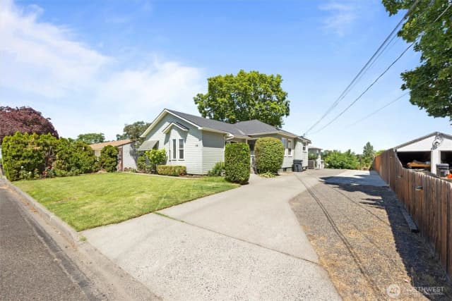Property photo for 26 Sw 13th, College Place photo 4