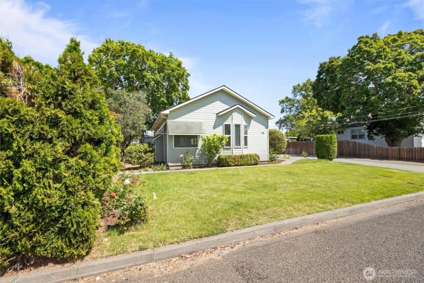 Property photo for 26 Sw 13th, College Place photo 21