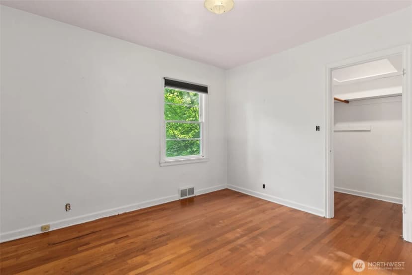 Property photo for 8123 Veterans Drive Sw, Lakewood photo 20