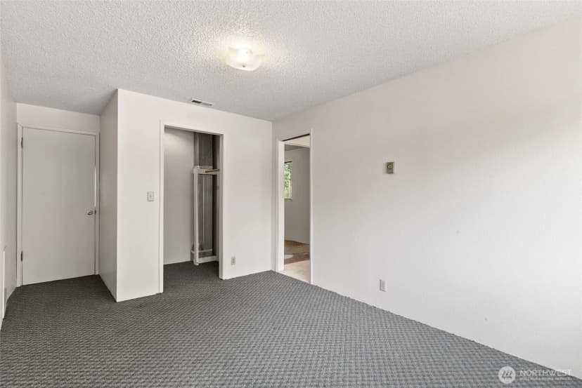 Property photo for 8123 Veterans Drive Sw, Lakewood photo 29