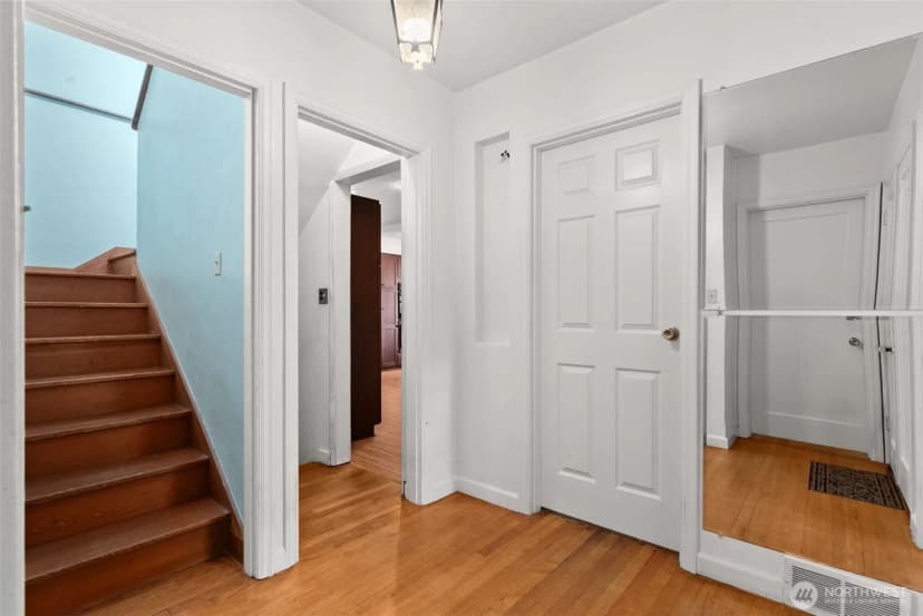 Property photo for 8123 Veterans Drive Sw, Lakewood photo 23