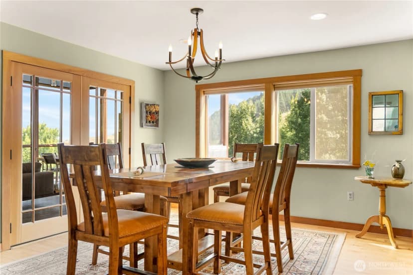 Property photo for 494 Rendezvous Road, Winthrop photo 8