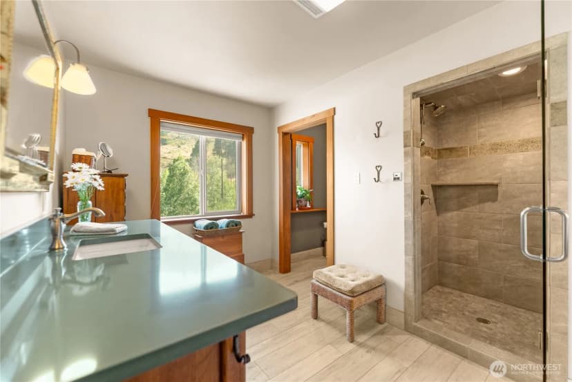 Property photo for 494 Rendezvous Road, Winthrop photo 30