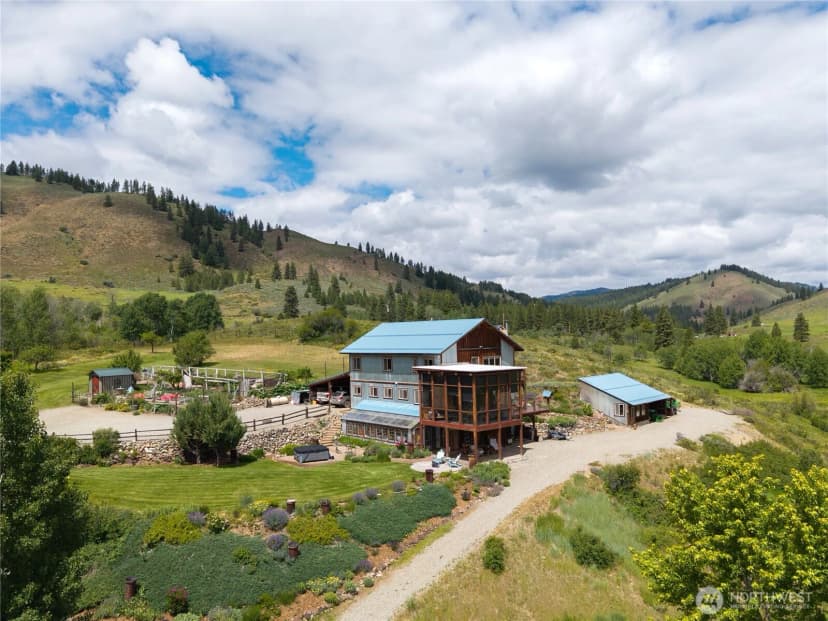 Property photo for 494 Rendezvous Road, Winthrop photo 38