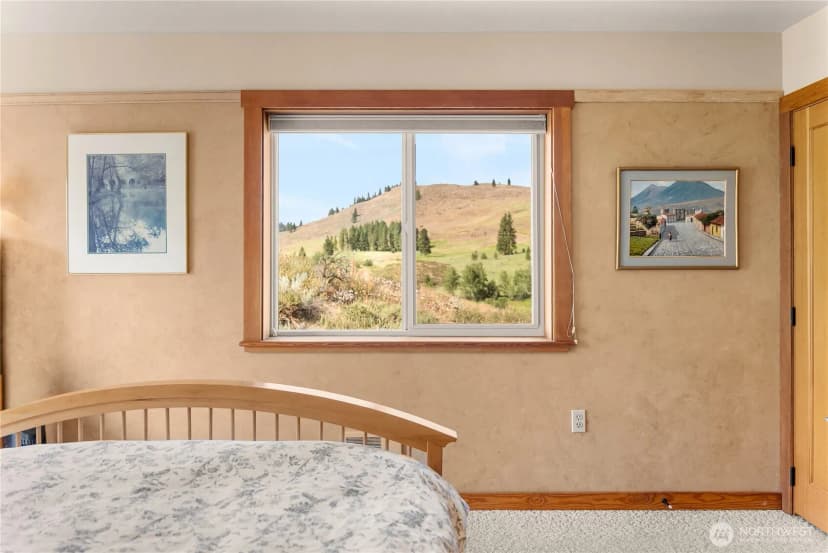 Property photo for 494 Rendezvous Road, Winthrop photo 26