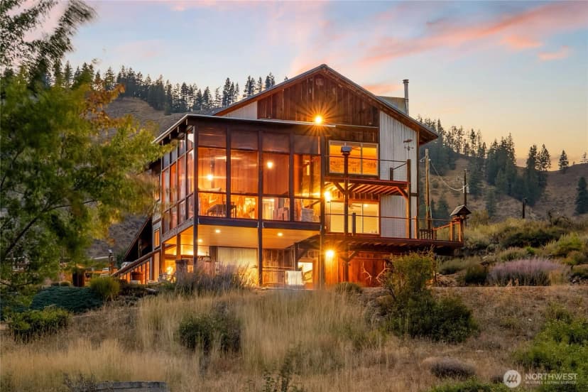 Property photo for 494 Rendezvous Road, Winthrop photo 4