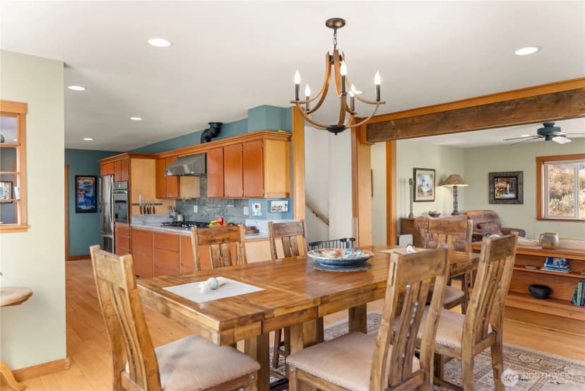 Property photo for 494 Rendezvous Road, Winthrop photo 13