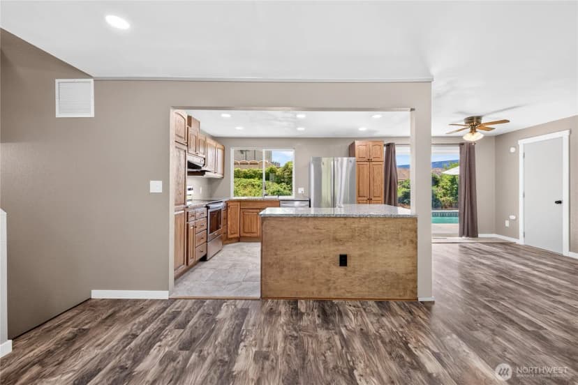 Property photo for 1400 Bel Air Drive, East Wenatchee photo 12