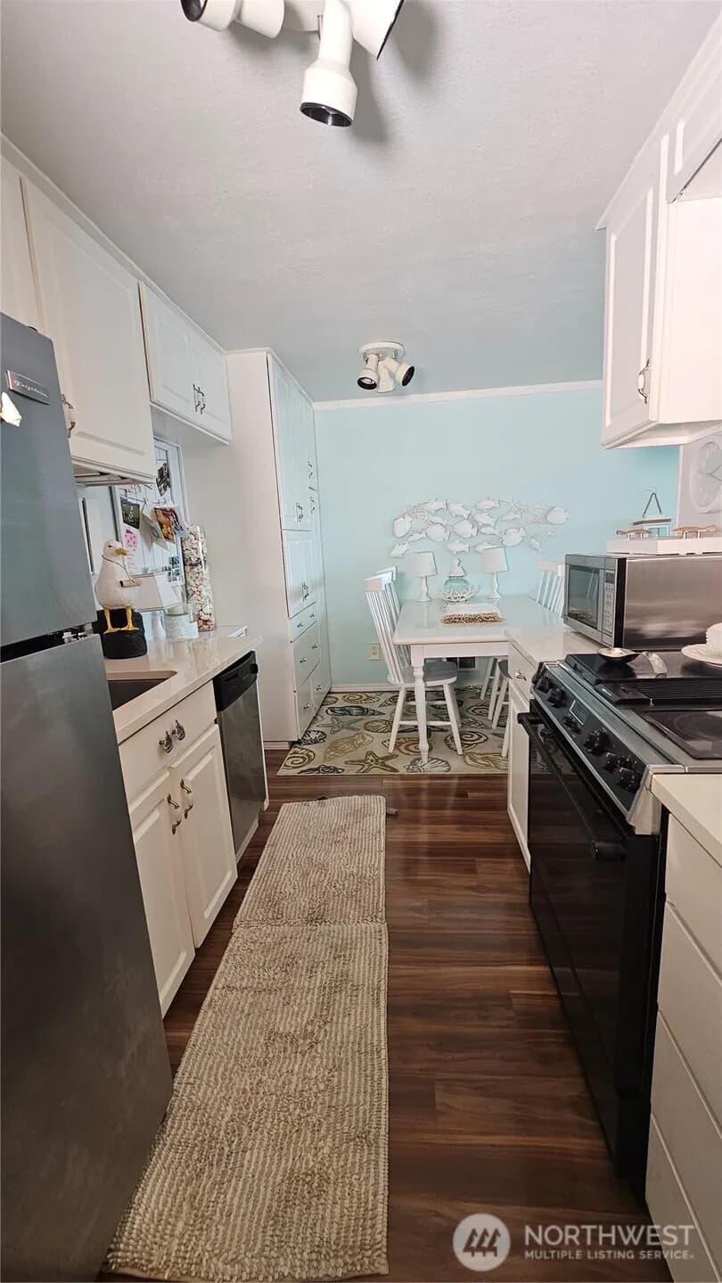 Property photo for 65 Kirkland Avenue #102, Kirkland photo 15