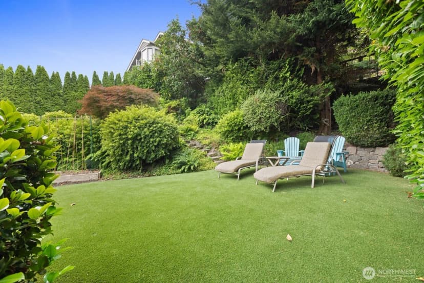 Property photo for 1525 36th Avenue S, Seattle photo 33