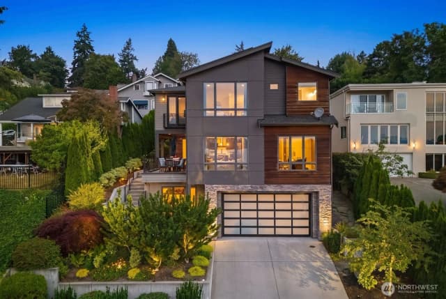 Property photo for 1525 36th Avenue S, Seattle