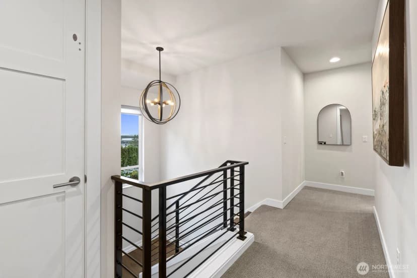 Property photo for 1525 36th Avenue S, Seattle photo 17