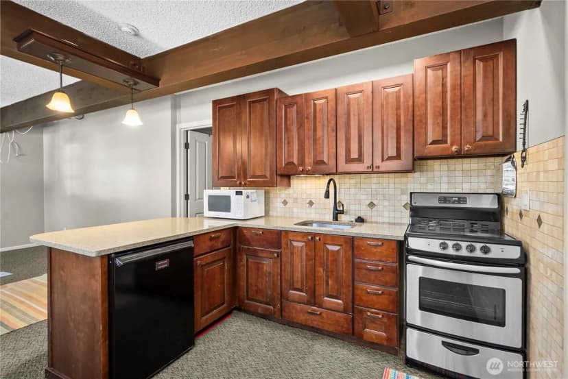Property photo for 17800 Alpental Access Road #2109, North Bend photo 5