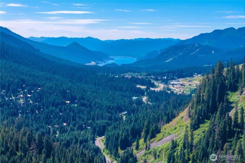 Property photo for 17800 Alpental Access Road #2109, North Bend photo 31