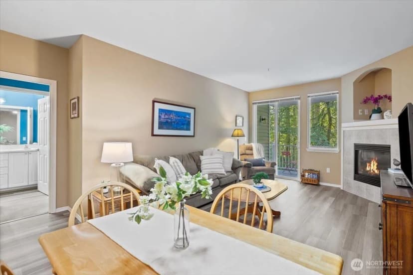 Property photo for 12712 Admiralty Way #b204, Everett photo 7