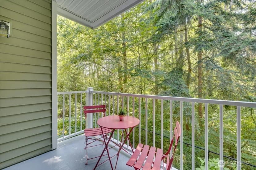 Property photo for 12712 Admiralty Way #b204, Everett photo 22
